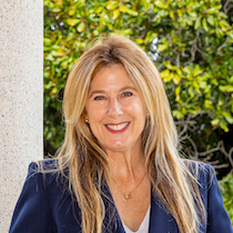 Alice Dowdin Calvillo